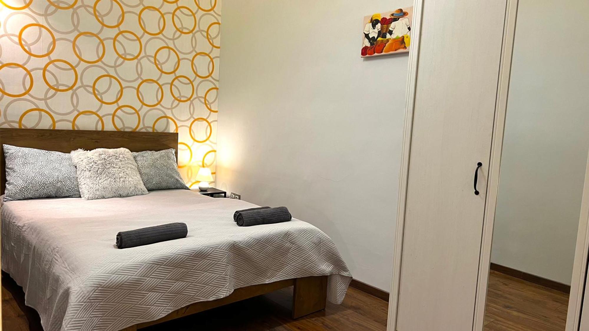 Apartamento V6 By Small *